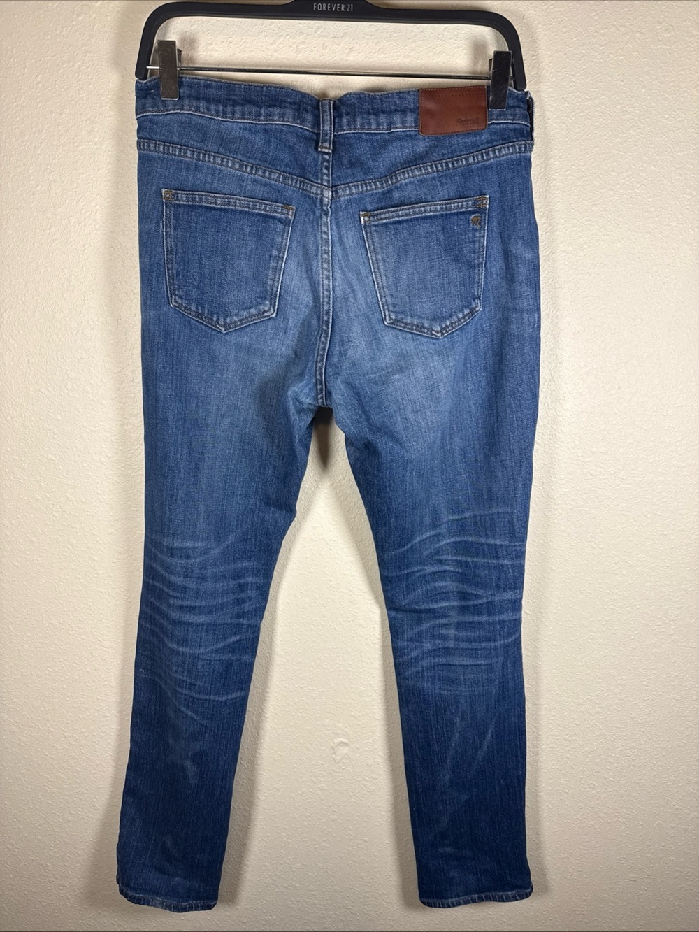 Madewell Jeans Women’s 26 The Slim Boy Jean Stretch Distressed Denim Straight - Picture 3 of 9